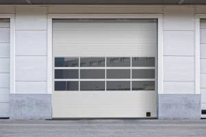 Панорамные секционные ворота DoorHan серии isd02, 2500х2200